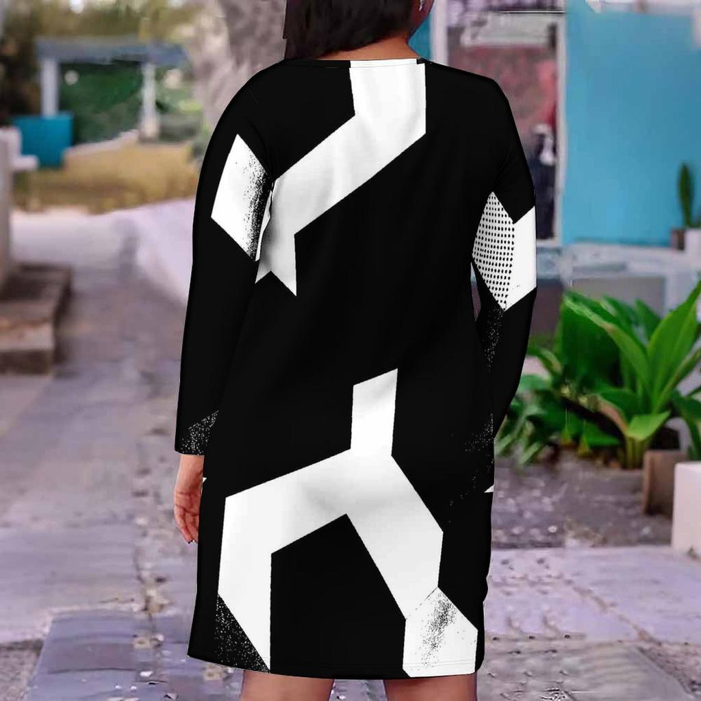 Women Plus Size V Neck Long Sleeve Black White Geometric Printed Fitted Dress