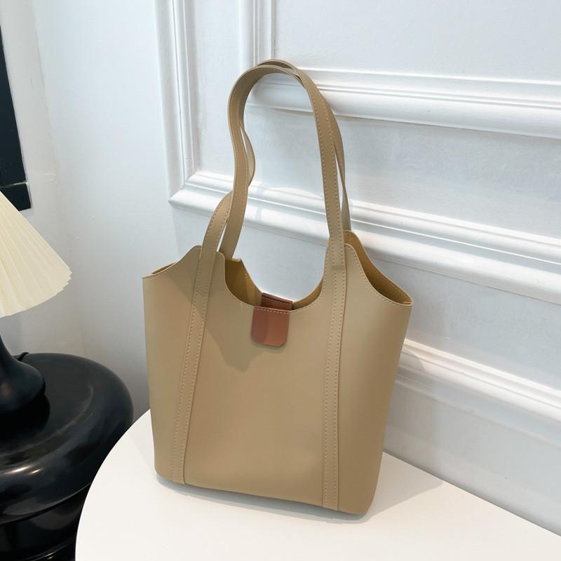 

Elegant And Stylish Large Capacity French Tote Bag For Women Ideal For Daily Fashion хакі