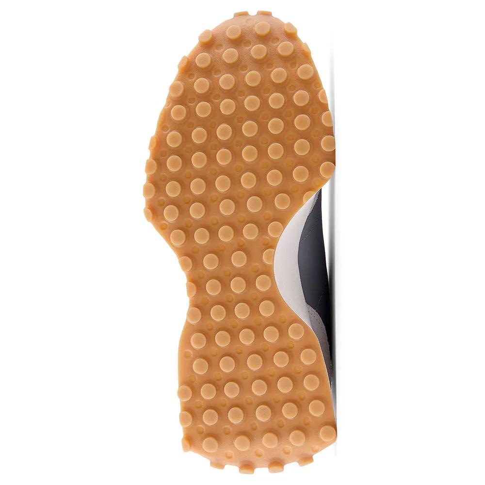 New Balance 327 Sneakers