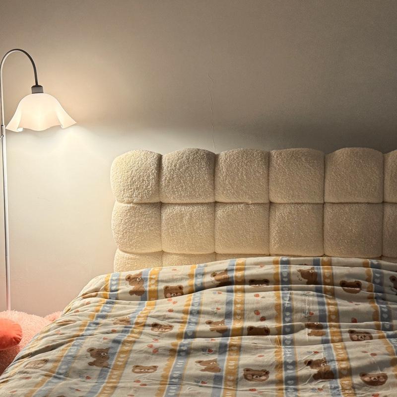 Nordic Creative Flower Floor Lamp for Modern Interiors