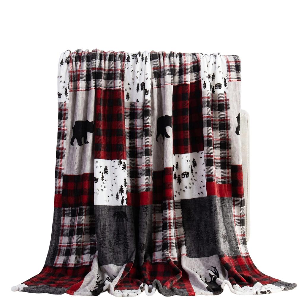 Christmas Blanket. Universal Blanket For The Whole Family. A Must-have For Home Parties