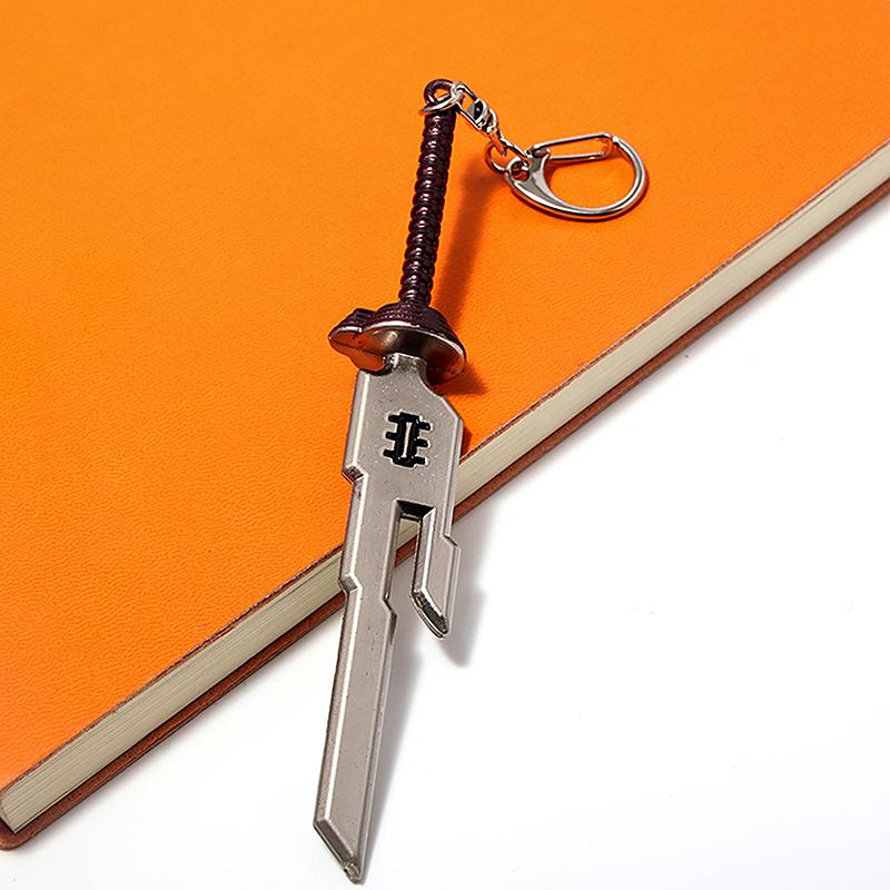Japanese Anime Mini Alloy Weapon Model Keychains Cosplay Sword Pendant Key Ring Katana Backpack Keychain For Men Jewelry Gifts