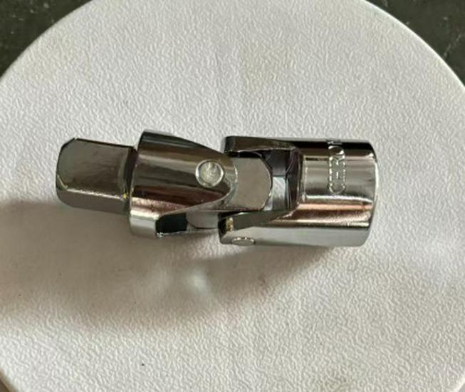 

Wind Cannon Electric Wrench Universal Joint & Socket Adapter