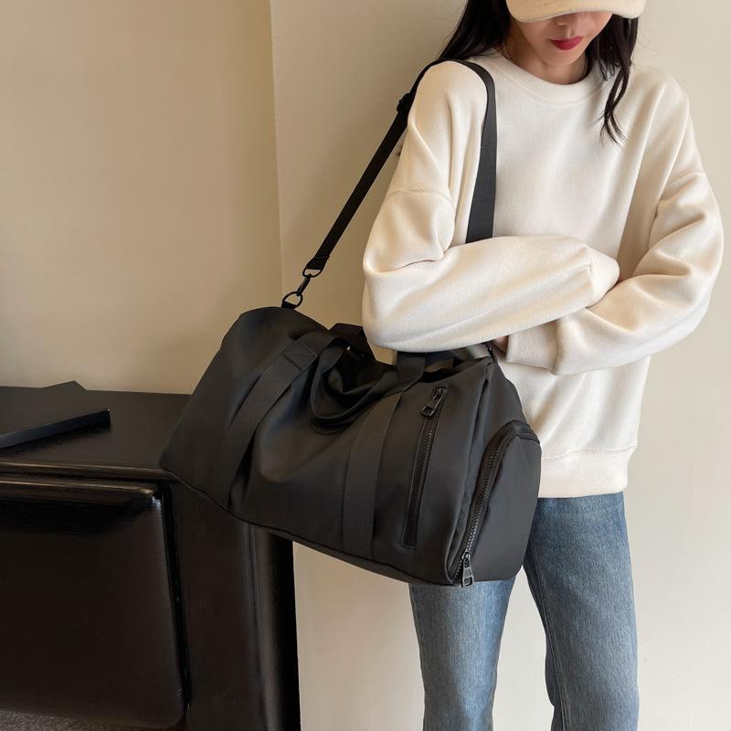 Travel bag Large capacity sports yoga bag Women's independent shoe compartment Fitness bag Business trip boarding bag