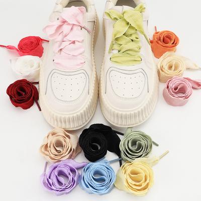 Flache Seidenschnürsenkel mit 2,5 cm Breite für Sneaker, bunte, plissierte Fischschwanz-Schnürsenkel, gekräuselte einlagige Schnürsenkel, Schuhzubehör