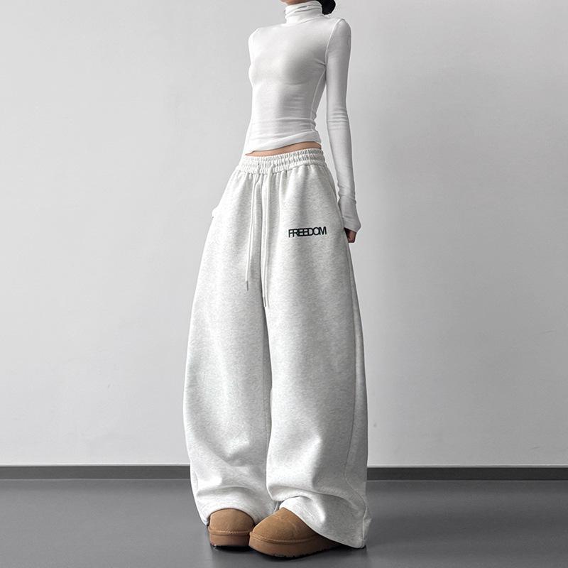 2026 Fall/Winter Red High-Waisted Wide-Leg Women's Sweatpants - Slimming, Casual, Sporty, with Drawstring, Long and Loose Fit.