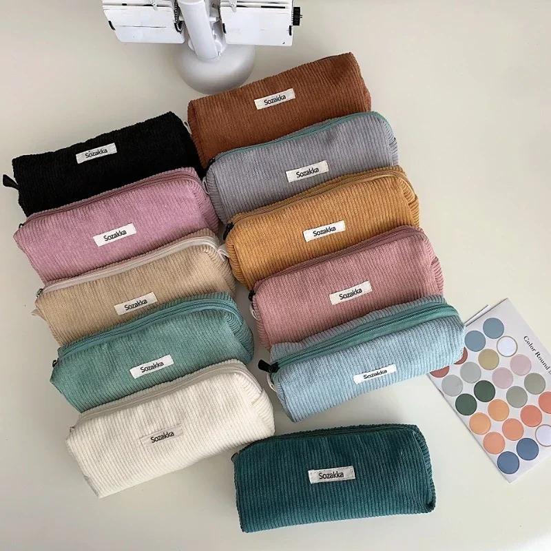 Flower Beauty Kosmetiktasche für Damen Reise-Kosmetiktasche Modische Kulturtasche Kosmetik-Etui Aufbewahrungs-Organizer Schülertaschen