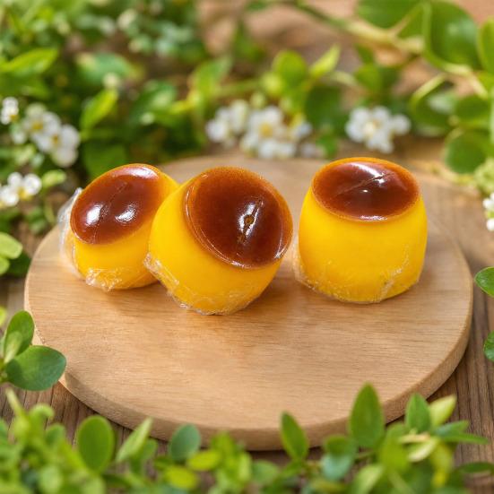 Caramel Pudding Stress Relief Toy, Soft Stretchy Fake Pudding Squeeze Toy, Simulated Food Pinch Fidget Toy for Kids Adults