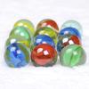 Spielzeuglauf Spiel Flipperkasten Bunter Hüpfball Glaskugelmaschine Kugeln Murmeln Glas