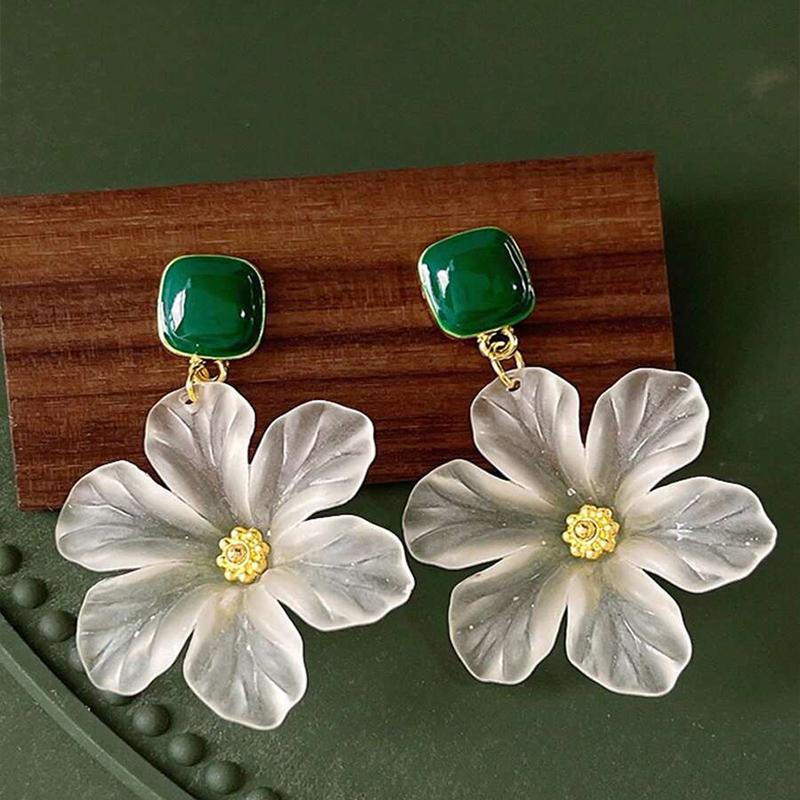 White Flower Earrings For Women, Niche Design High-End Earrings, Fresh Temperament Versatile Earrings