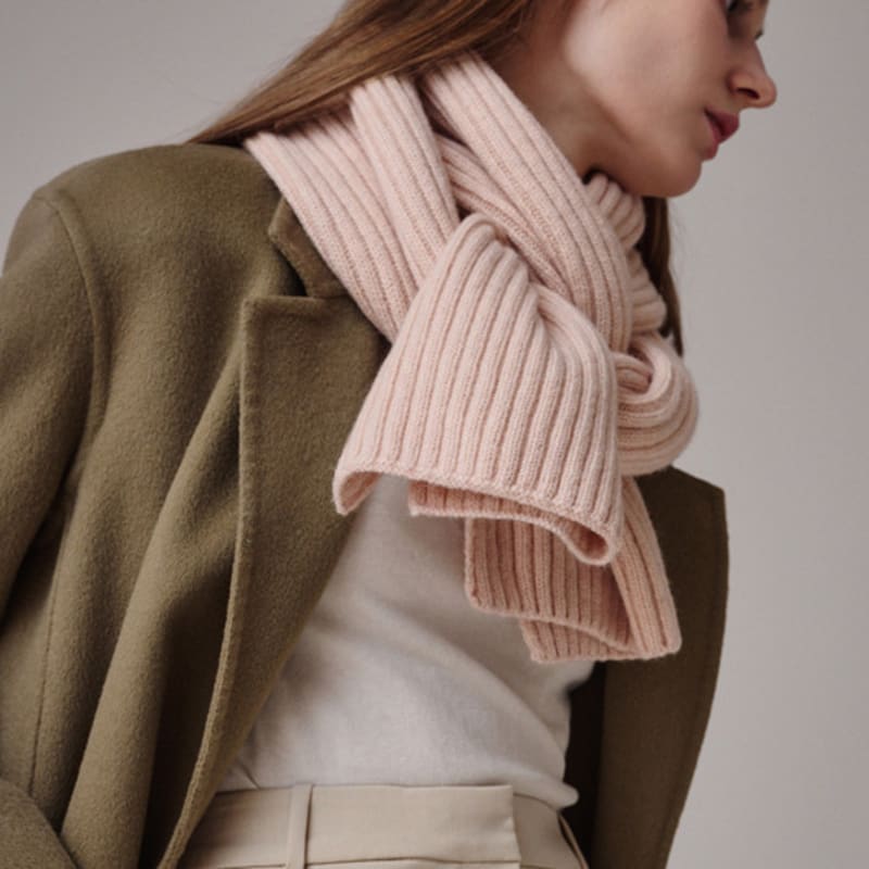 Saint Luxure Alpaca Merino Wool Bulky Muffler Baby Pink