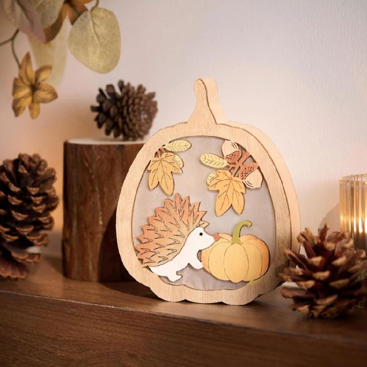 Handmade Fall Themed Wood Carving Decoration Thanksgiving Table Centerpieces Nontoxic Family Friendly Design Ornament
