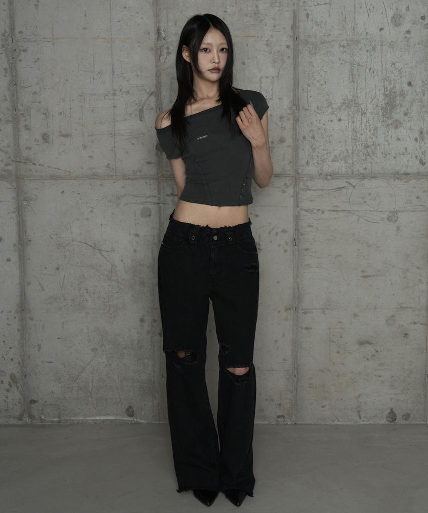 ETRE AU SOMMET Pigment Damage Panel Short Top (Dark Gray)