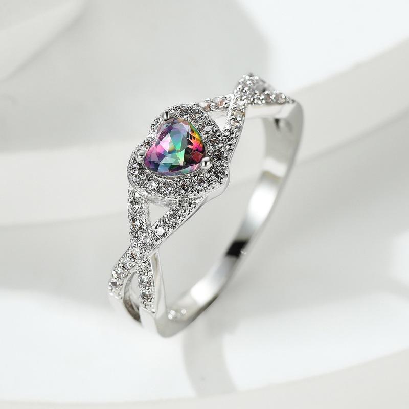 Hot Sale Love Shaped Moissanite Edge Inlaid Ring Source