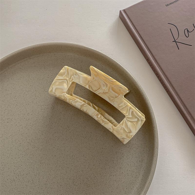 Retro Korean Leopard Print Acetate Hair Claw Clip for Women - French Style