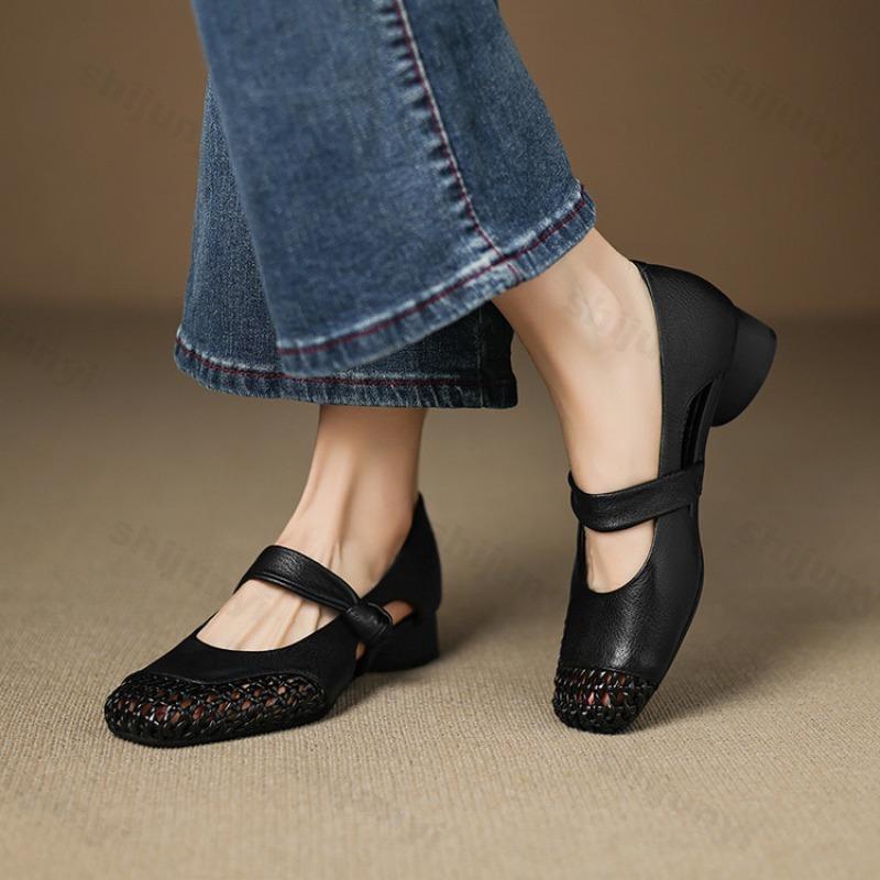 Fashion Women Fashion Casual Single Shoes Summer 2025 New Hollow Breathable Square Head Shallow Mouth Pumps Comfortable Elegant Sandals