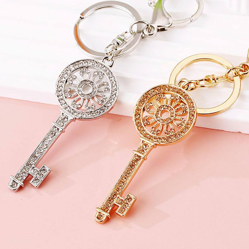 Sparkling Rhinestone Keychain Pendant Chic Accessory For Couples Creative Gift Idea