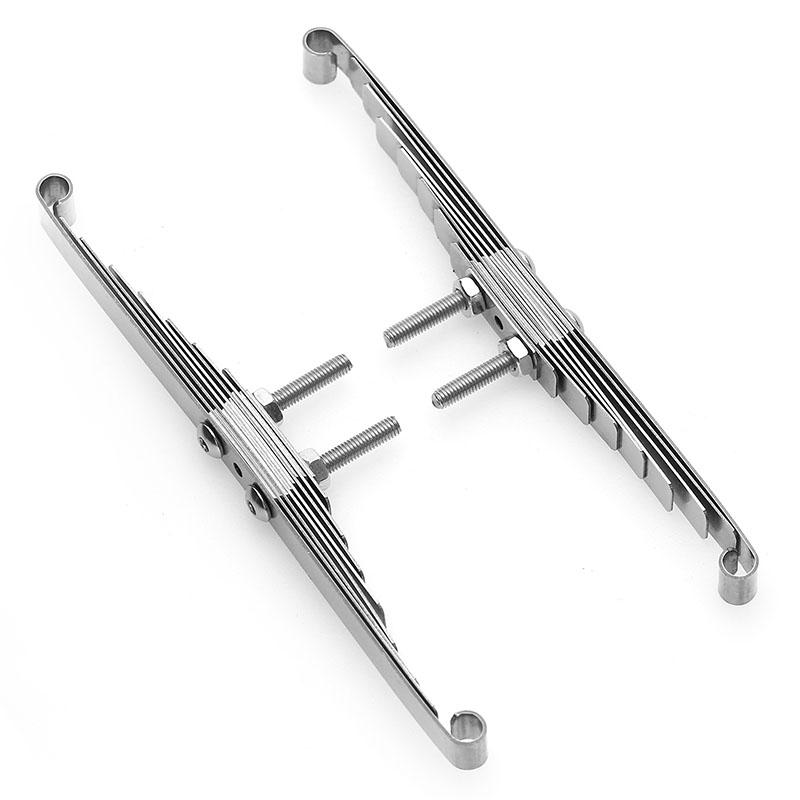 2pcs Metal Suspension Spring Plate Front Rear Leaf Spring Hanger for 1/14 Tamiya RC Dump Truck SCANIA 770S VOLVO BENZ LESU Car