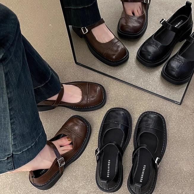 Mori Xiaoxiangfeng Temperament Solid Color Shoes Single Shoes 2025 Autumn and Winter Light Mouth Small Square Head Soft Sole Loafers Small Leather