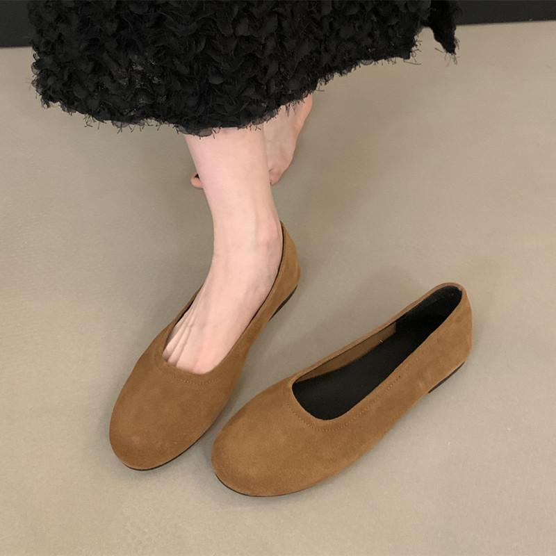 Mode Bailamos Brandneue Damen Flats Damen Casual Ballerinas Weiches Leder Elegante Kleiderschuhe Runde Zehenpartie Flache Slipper
