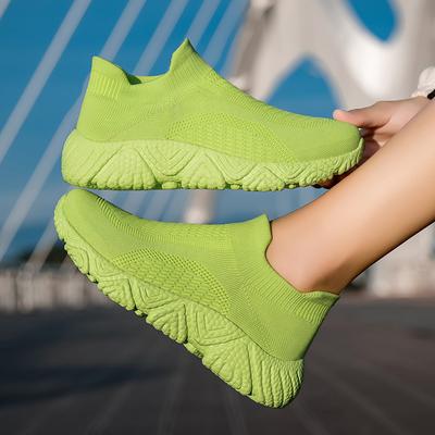 Nowe wygodne buty na platformie dla mężczyzn i kobiet na rok 2024, buty sportowe, buty do chodzenia dla par, ultralekkie skarpety, tenis specjalna oferta