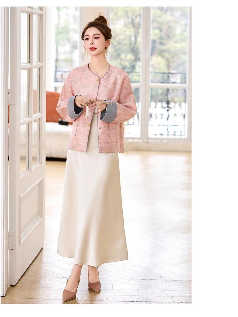 2025 Spring Women's Jacquard Round Neck Top - Chinese National Style Fashion Outerwear