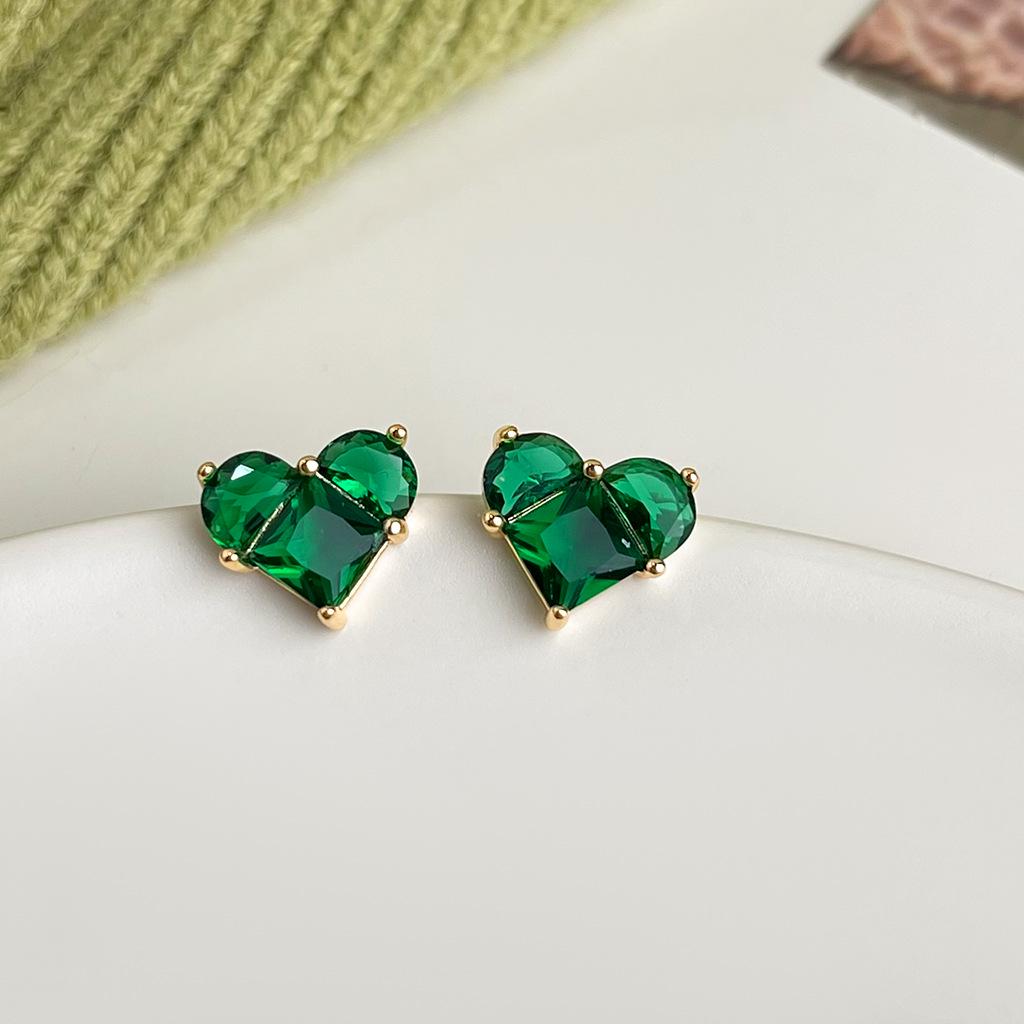 

Зелені сережки з квітами в стилі Морі: Стильний, Універсальний та Елегантний для Жінок