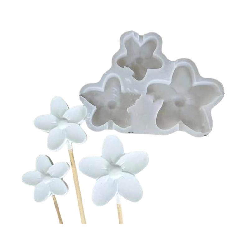 

Food Grade Silicone Triple Flower Mould Ideal For Candle Making Soap Crafting And Easter DIY Projects 1