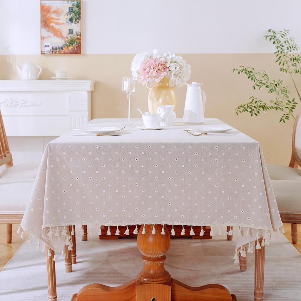 Retro Black Floral Tassel Tablecloth – Rectangular, American French Pastoral Style Coffee Table Cover.