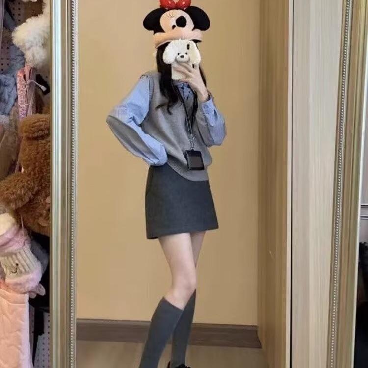 Korean Style High-Waisted A-Line Woolen Skirt for Women, Autumn/Winter, Slimming & Anti-Exposure, Petite Bodycon Short Skirt