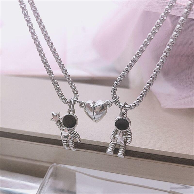 IF ME 2Pcs/set Fashion Butterfly Spaceman Ghost Heart Pendant - Main Image