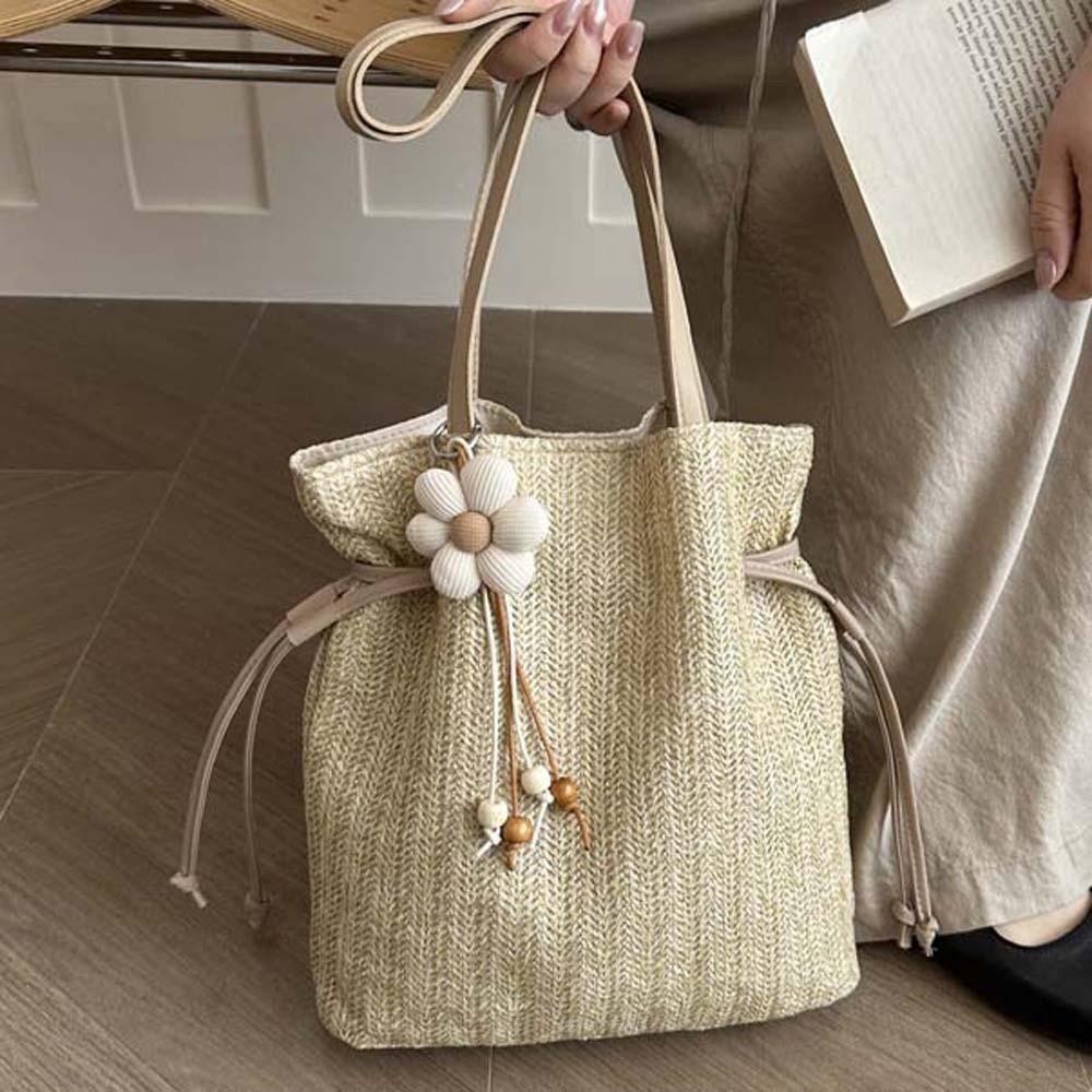 Sweet Straw Woven Tote Bag Large Capacity Magnetic Buckle Commuting Shoulder Bag Lightweight Solid Color