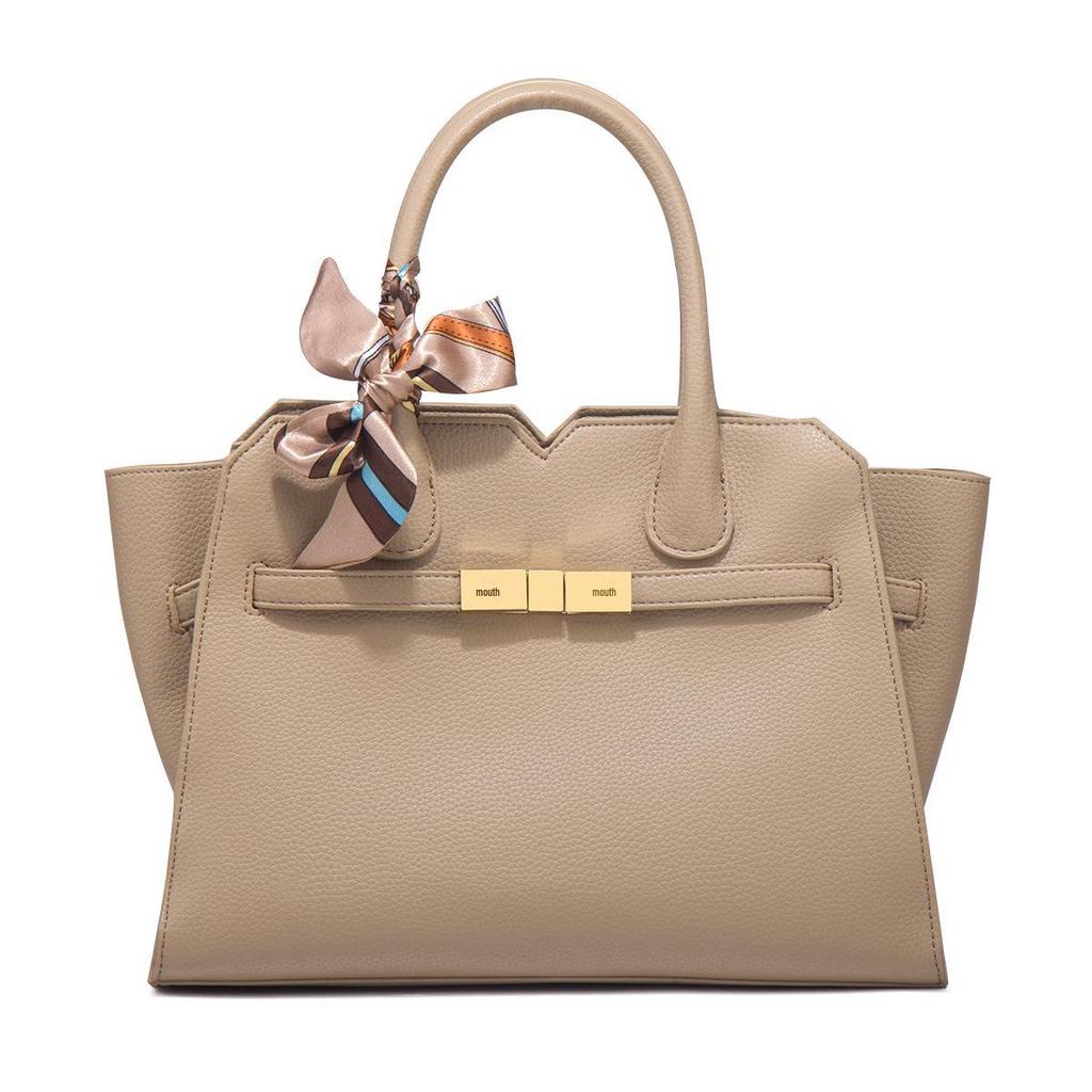 Stylová vyšívaná taška ke Dni matek: Ideální pro svatby a zvláštní příležitosti