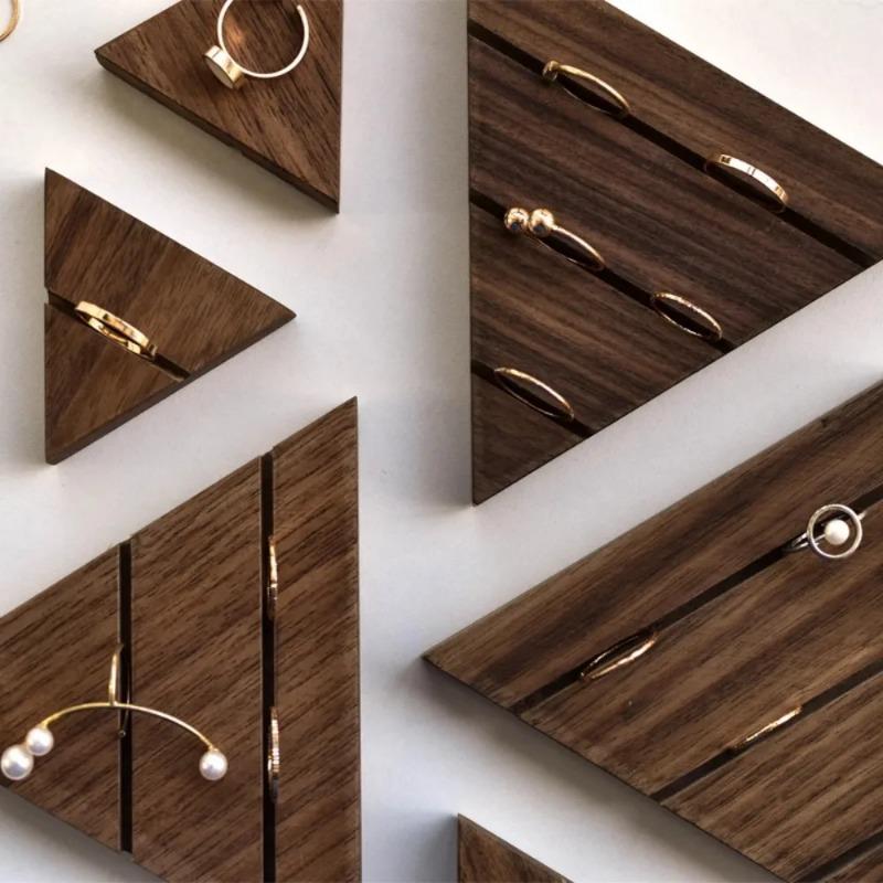 Black Walnut Ring Holder Photo Props Jewelry Display Rack Tray Storage Boxes Jeweler Seller Window Counter Display Home Decor Ornaments Accessories