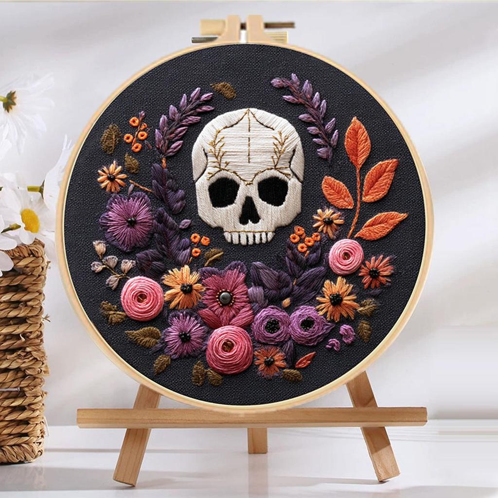 Gothic Embroidery Kit Halloween Skull Embroidery for Beginners Gothic Hoop Threads Scissors Set for Craft Enthusiasts Women