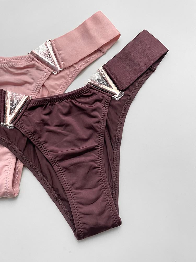 European & American Ice Silk Low Waist V-Shaped Sport Thong: Sexy, Hip-Lifting, Half-Coverage Design