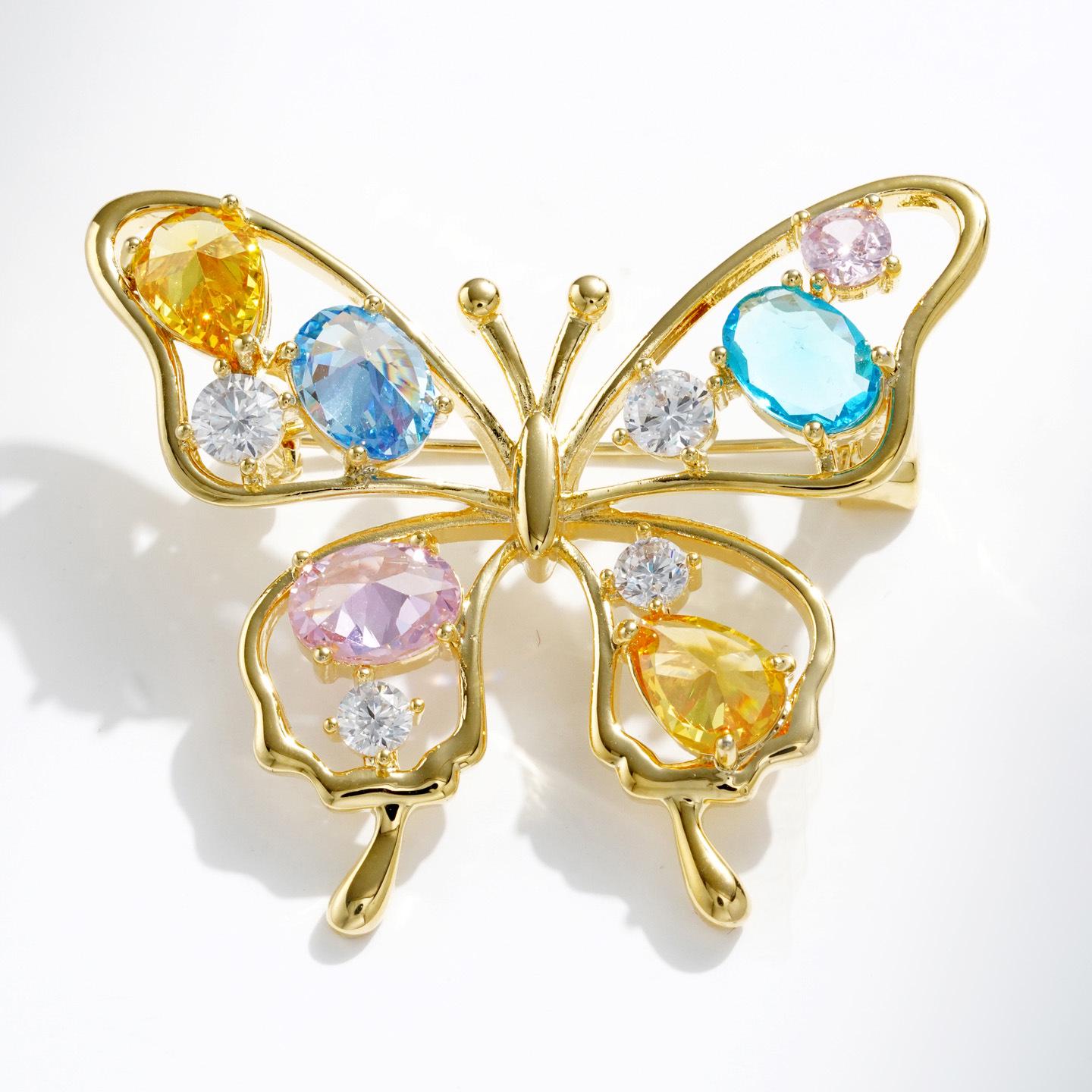 Bo Xin Yun Colorful Zirconia Butterfly Brooch - Elegant Japanese Korean Style Pin for Women, Exquisite Insect Flower Decoration.