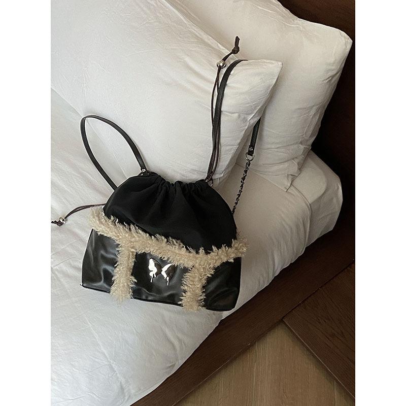 Autumn and Winter Fashion Women's Small Backpack 2025 New Fashion Retro Plush Backpack Casual Bucket Bag