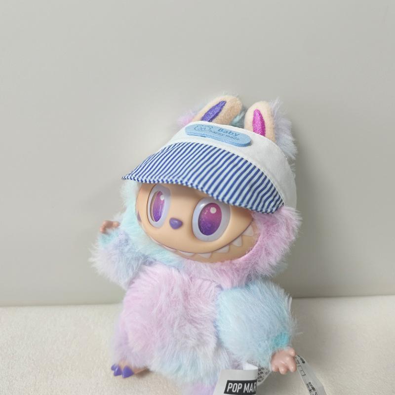 

Лабубу 17 см Виниловая шляпа: Бейсболка, Костюм куклы Макарон, Аксессуары для переодевания Cap Only, No Doll