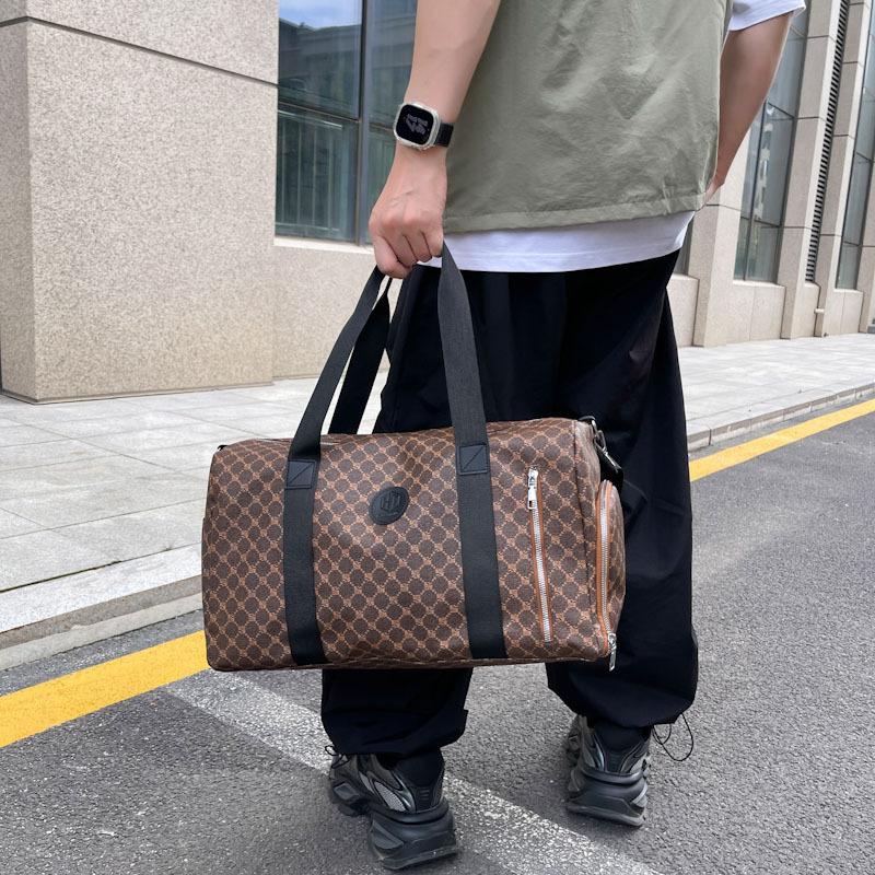 Presbyopia travel bag men's independent shoe position sports bag trendy light luxury PU leather brown gym bag