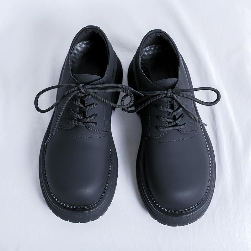 Mode Högkvalitativa Oxfordskor Utomhussporter Rund Tå Arbetsskor Herr Snörning Tjock Sula Slitstarka Låg Topp Märke Vandringsskor