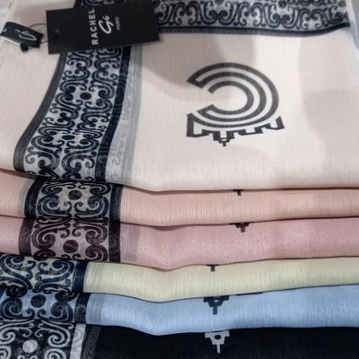 Mcode's Delicate Geometric Pattern Spring Scarf