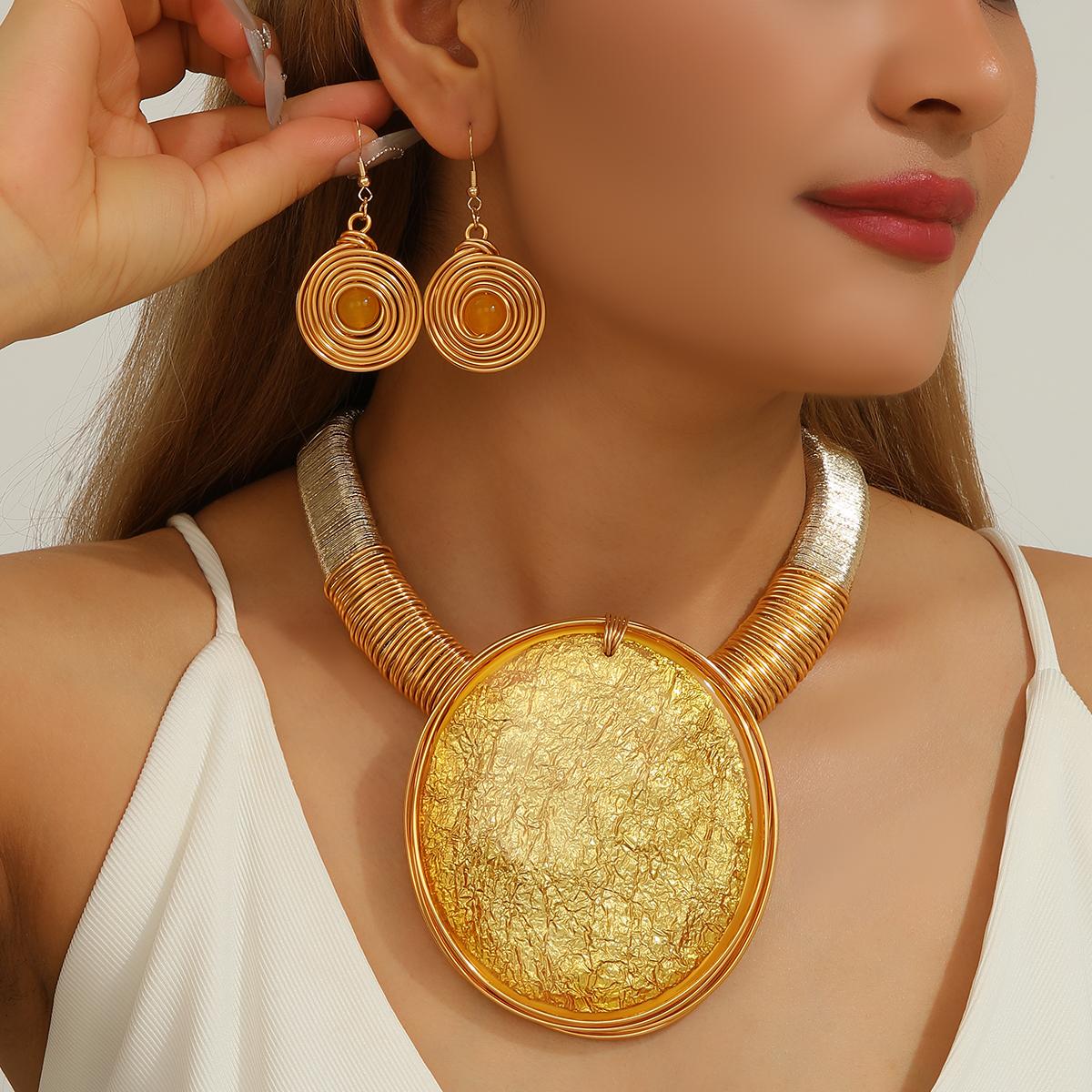 

Statement Jewelry Set Geometric Round Resin Large Gems Aluminum Wire Handwoven Necklace And Earrings Women s Party Accessories жёлтый
