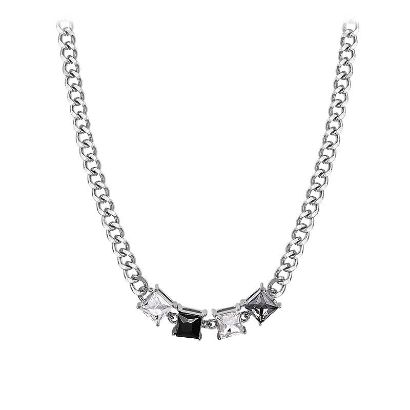 

Sweet and cool square crystal pendant necklace color matching cold wind collarbone chain ins hip hop neck chain decorative accessories