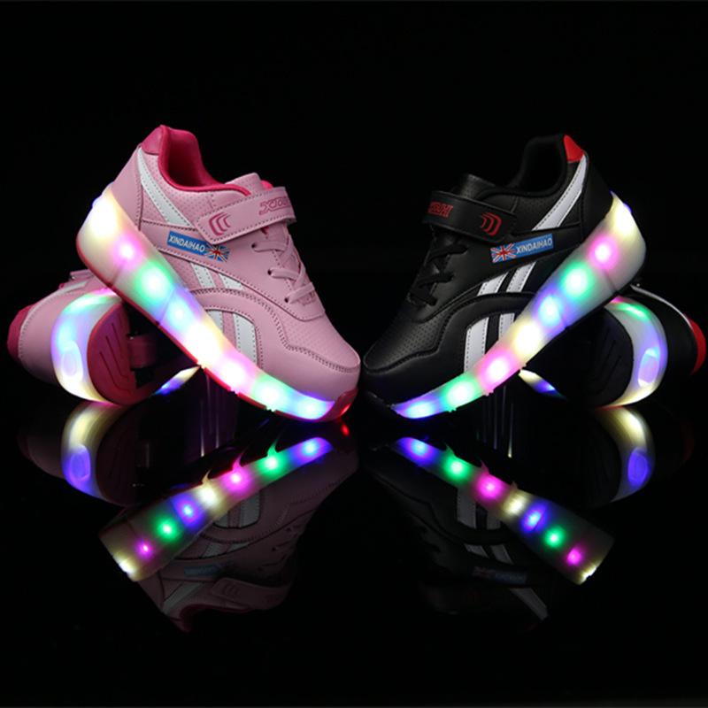 Neue Jungen Einrad Leucht-Laufschuhe Mädchen USB-Aufladung Zyklus LED Leuchtende Radschuhe Trend Skates