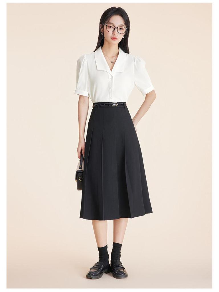 Elegant Blue Summer Short Sleeve Women's Professional Shirt for Commuting or Interviews
