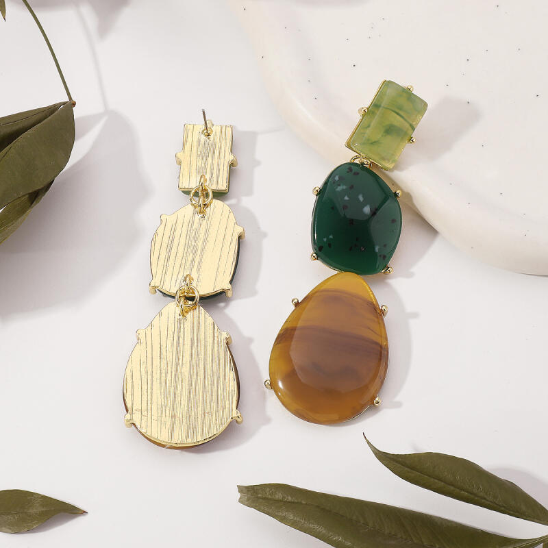 Geometric Resin Splicing Pendant Earrings for Women Ladies Classic Vintage Long Waterdrop Shaped Earrings Jewelry Accessories
