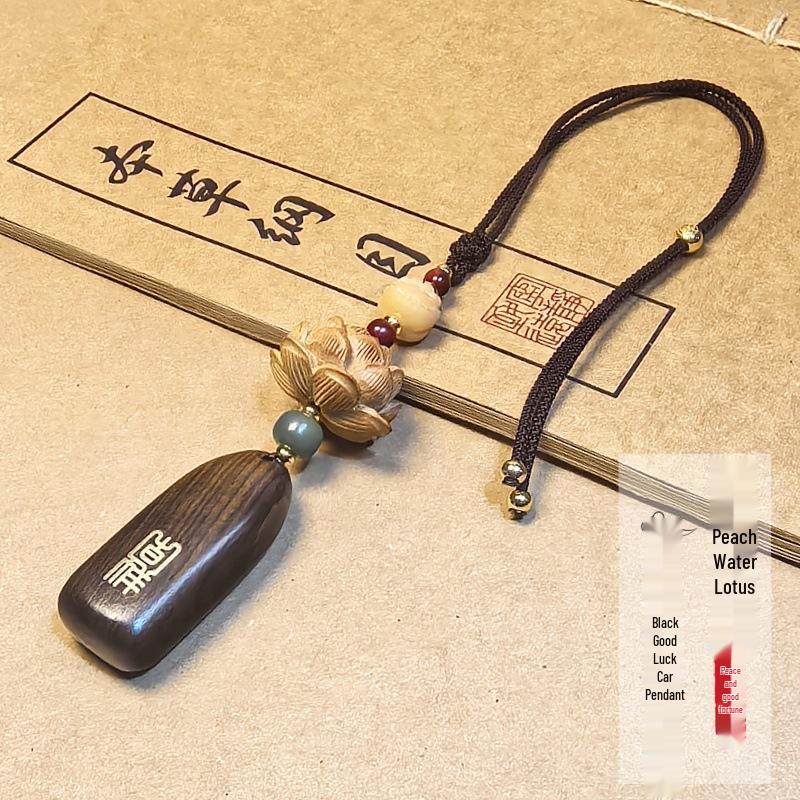 Sandalwood Gourd Pendant: High-End Rearview Mirror Amulet for Men and Women