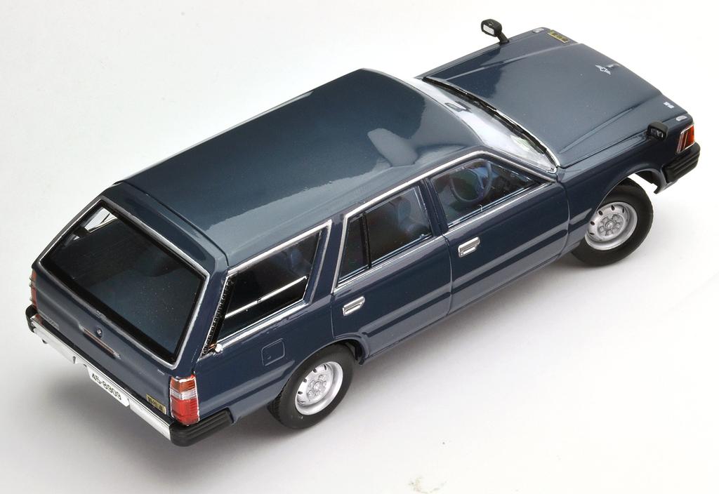 Tomytec MSS Series Nissan Cedric Van Air Force Service Vehicle 1 Plastic Model Kit 1/35 Self-Defense No. MC-006