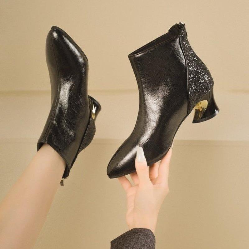 

Pointed Toe Block Heel Booties for Women Autumn and Winter New Versatile Naked Boots Soft Leather Low Heel 43